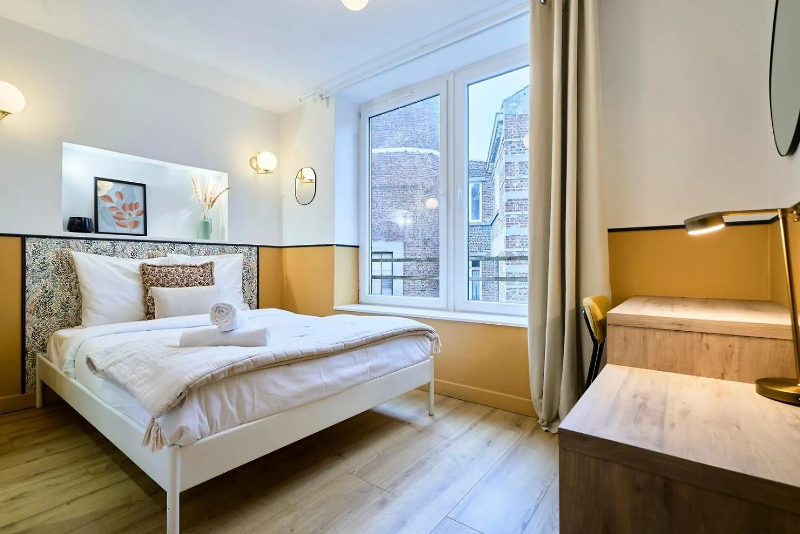 Maison 5 Chambres & 5 Sdb Proche Metro & Commerces Lila